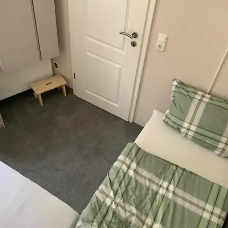 Lejlighed Parterre Apartment, 72 Qm, 2 Schlafzimmer, Gaeste-wc, Terrasse, 6 Personen Naumburg (Saale)